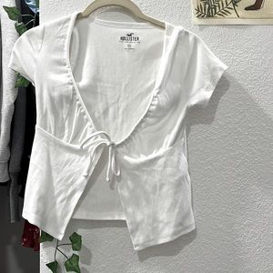 Hollister | Tops | Hollister Xs White Tie Front Top | Poshmark